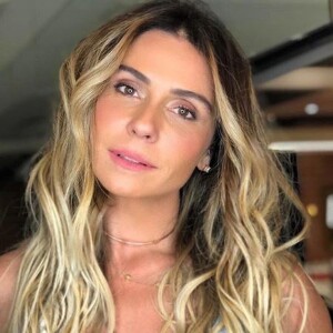 Giovanna Antonelli está feliz com o resultado da transformação no visual