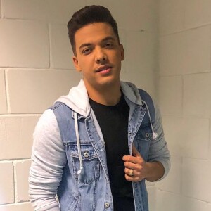 Estiloso, Wesley Safadão é referência com seus looks