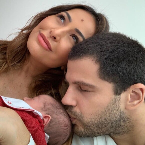 Sabrina Sato comentou na foto de Duda Nagle com a filha do casal, Zoe: 'Te amo muito'