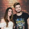 Fãs do casal Luan Santana e Jade Magalhães especularam que o casamento pode acontecer em 2019 por conta de um comentário da assessora do cantor