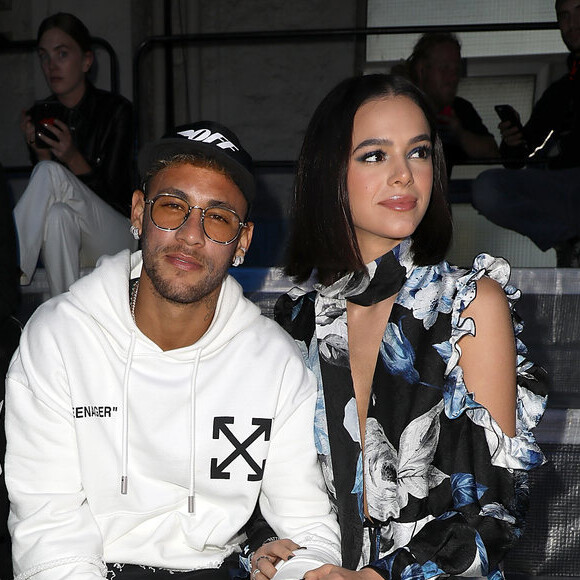 Neymar está oficialmente solteiro desde outubro quando terminou o namoro com Bruna Marquezine mais uma vez