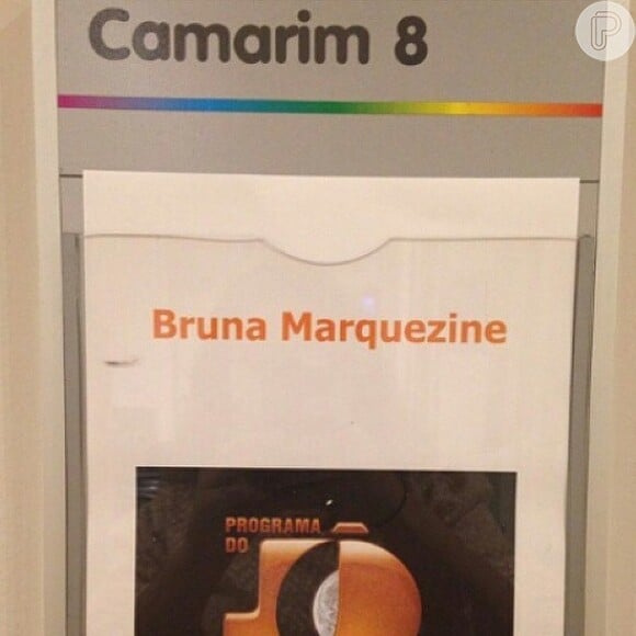 No Instagram, fãs postaram uma foto do camarim de Bruna Marquezine no 'Programa do Jô'