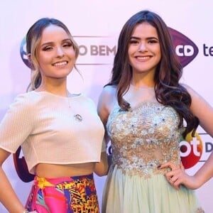 Larissa Manoela afastou rumores de rivalidade com Maisa Silva: 'Muito amigas'