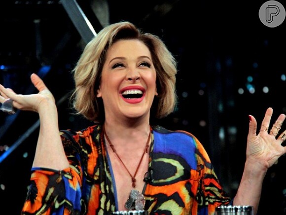 Na próxima trama das sete, Claudia Raia interpreta a vidente Samantha Santana