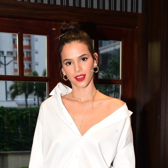 Bruna Marquezine contou ter sofrido assédio sexual no trabalho