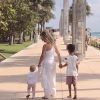 Eliana é fotografada com filhos, Manuela e Arthur, por noivo, Adriano, e posta clique nesta terça-feira, dia 22 de janeiro de 2019