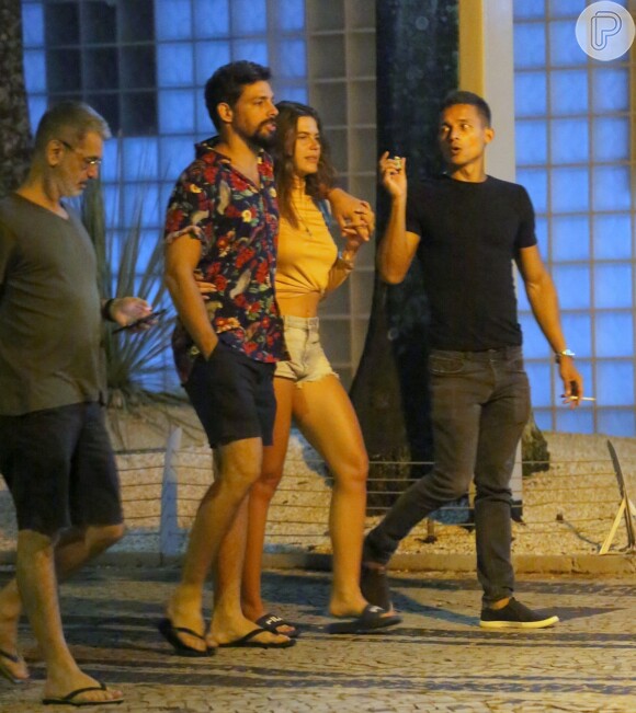 Cauã Reymond e Mariana Goldfarb são fotografados após jantar no restaurante Sushi Leblon, zona sul do Rio de Janeiro, na noite deste domingo, 03 de fevereiro de 2019