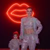 Mirella Santos e a filha, Valentina Muniz, apostaram em looks iguais para curtir um evento de moda em São Paulo