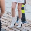 Tendência da temporada: botas brancas - com vestido curtinho