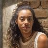 Jade (Yara Charry) aceita ser rainha do bloco de carnaval do colégio no capítulo de quarta-feira, 20 de fevereiro de 2019 da novela 'Malhação: Vidas Brasileiras'