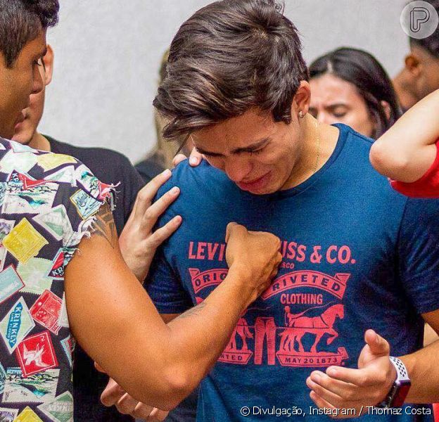 Por religião, Thomaz Costa escolhe sexo após casamento: 'Renúncias são feitas!'