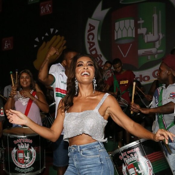 Juliana Paes vai desfilar normalmente no domingo de carnaval, 3 de março de 2019, pela Grande Rio como rainha de bateria da escola