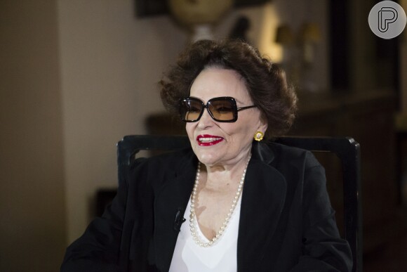 Bibi Ferreira passou mal em sua casa. A atriz tinha 96 anos