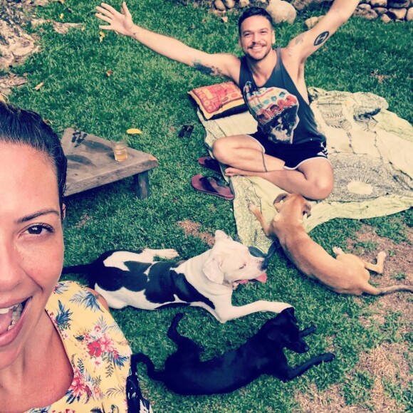 Fabiula Nascimento e Emílio Dantas são apaixonados por pets