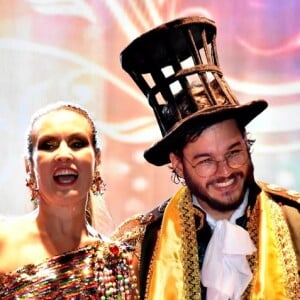 Fátima Bernardes e Túlio Gadêlha prestigiaram baile em Recife na sexta-feira, 15 de fevereiro de 2019