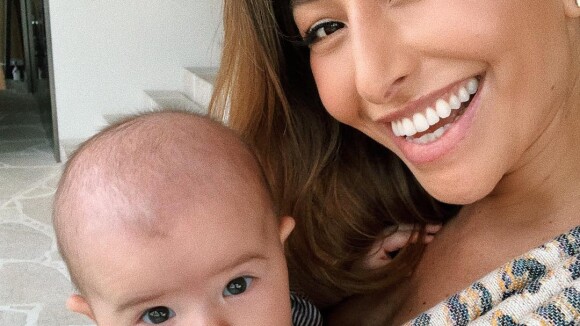 Sabrina Sato posta selfie antes de 'rolê' com a filha, Zoe: 'Vamos ao pediatra'