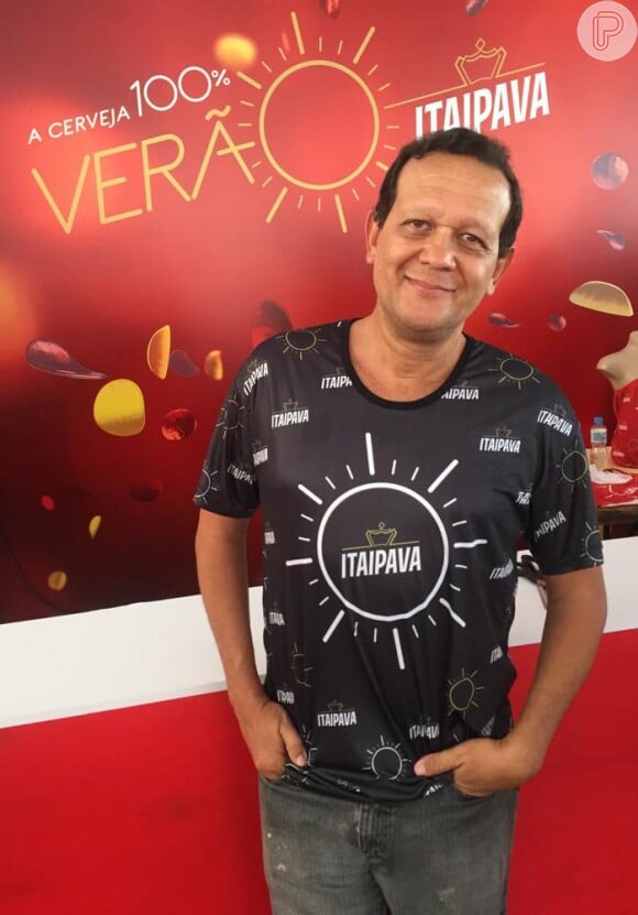 Cleomir Tavares convida as personalidades para curtir o camarote Itaipava, na Sapucaí