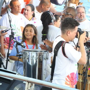 Filho de Ivete Sangalo, Marcelo roubou a cena em trio da cantora