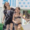 Fernanda Rodrigues curtiu parque aquático com a filha em Fortaleza, no Ceará