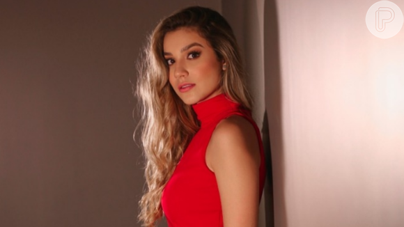 Bruna Santana, irmã de Luan, lança marca de roupas e é dona de um estilo clássico, como conta em entrevista ao Purepeople nesta quarta-feira, dia 03 de abril de 2019