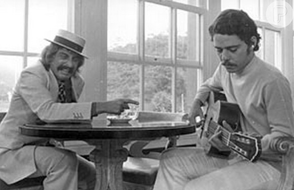 Hugo Carvana e Chico Buarque em 'Quando o Carnaval Chegar' (1972)