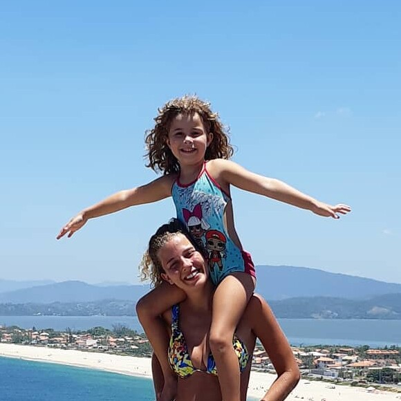 Debby Lagranha é mãe de Maria Eduarda, de 5 anos, fruto do seu casamento com o empresário Leandro Amieiro