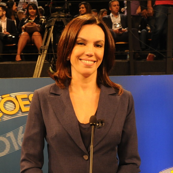 Ana Paula Araujo é apresentadora dos debates eleitorais da Globo