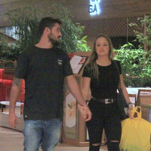 Bruna Griphao e o estudante de Direito Paulo Ricardo Magalhães engataram o namoro em 2017