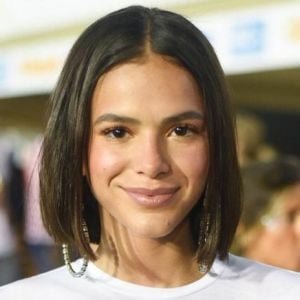 Bruna Marquezine foi ameaçada por youtuber após comentar vídeo sobre traição