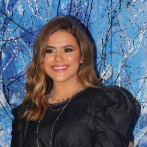 Maisa Silva usou suas redes sociais para criticar garotas que dão em cima do seu namorado, Nicholas Arashiro