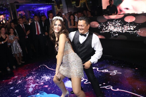 Mel Maia comemora seus 15 anos na casa de festas Espaço Zurique, no Rio de Janeiro, na noite desta sexta-feira, 03 de maio de 2019