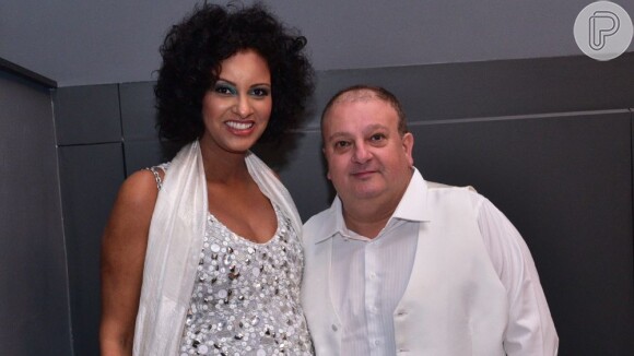 Erick Jacquin é flagrado por mulher em momento de fofura com filho em viagem