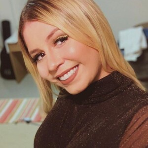 Amigo de Marilia Mendonça ficou com medo do filme de terror