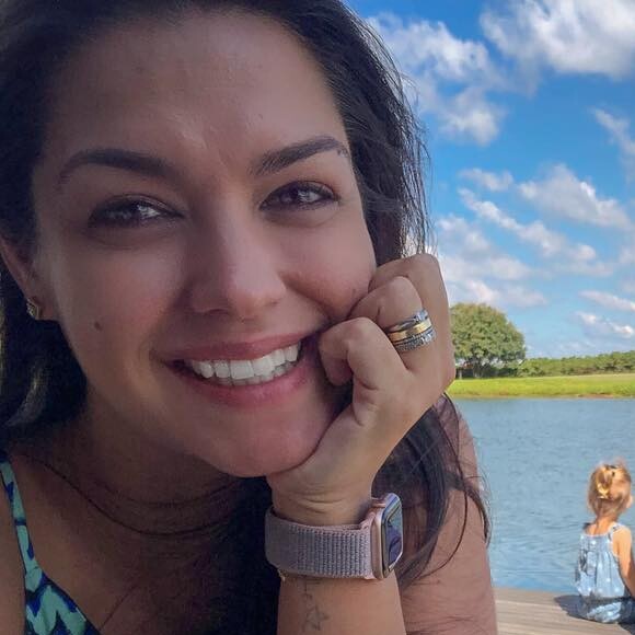 Thais Fersoza contou que sua irmã deu a casinha de bonecas enquanto ela ainda estava grávida da filha, Melinda.
