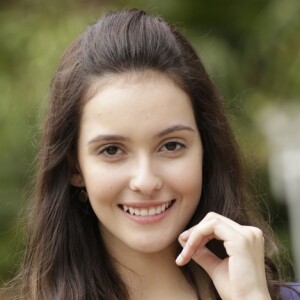 Rafaela Sampaio está de volta à TV após atuar em 'Os Dez Mandamentos' e 'Apocalipse'