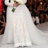 Zilu Godoi usa vestido de noiva com saia de tule