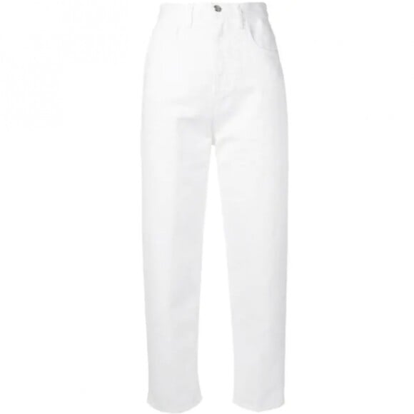 Mom jeans, ótimo para fazer parte de um look all white, trend do inverno, na Farfetch, por R$ 3.335