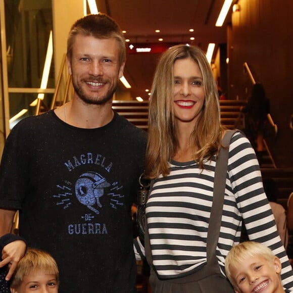 Rodrigo Hilbert e Fernanda Lima são pais de João e Francisco, de 11 anos