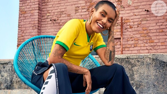 Copa do Mundo de Futebol Feminino vai começar! Que tal entrar no clima e incluir peças nas cores verde e amarelo nos looks para torcer pelas nossas atletas?