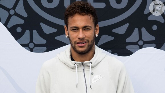 Mãe de Neymar pede que filho se concentre no futebol em foto publicada nesta terça-feira, dia 04 de junho de 2019
