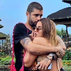 Anitta assumiu namoro com Pedro Scooby após flagra do casal em boate em Bali, na Indonésia