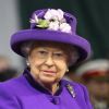Rainha Elizabeth II envolveu-se em polêmica recentemente por não emprestar joias para Meghan Markle