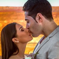 Marido de Simaria, sem camisa em foto, ganha beijo da cantora: 'Te quero'