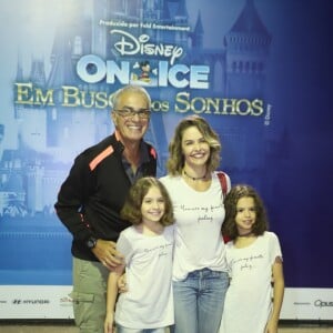 Nesta semana, Bianca Rinaldi levou as filhas para assistir o espetáculo 'Disney On Ice - Em Busca do Sonho' 