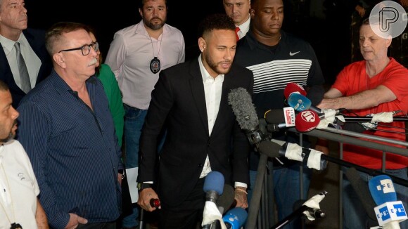 A justiça avalia uma sonegação fiscal de Neymar em cerca de R$ 69 milhões
