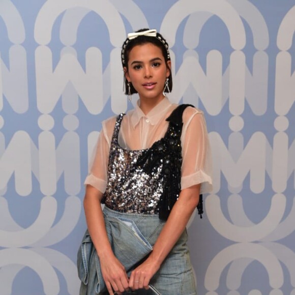 Bruna Marquezine aposta em tratamento de multivitaminas