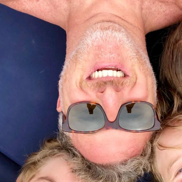 Filho de Luciano Huck e Angélica foi internado no hospital CopaStar, na Zona Sul do Rio de Janeiro, após sofrer um acidente de lancha