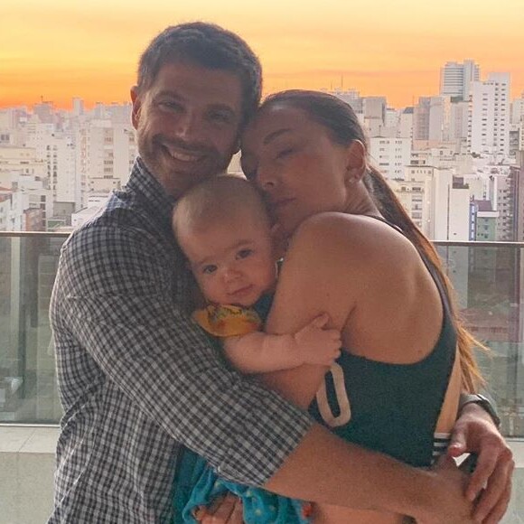 Sabrina Sato e Duda Nagle comemoram 7 meses de Zoe, em 29 de unho de 2019