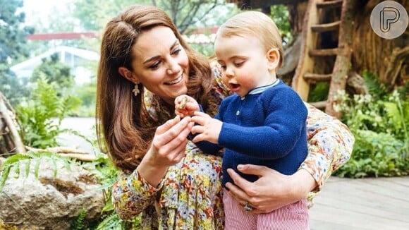 Kate Middleton tem apostado com mais frequências em estampas florais