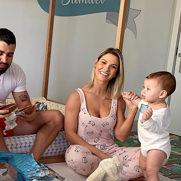Samuel é filho mais novo de Andressa Suita e Gusttavo Lima e comemora 1 ano nesta quarta-feira, 24 de julho de 2019